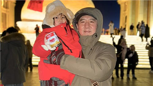 湖南小辣椒攜辣妹子辣椒醬走進(jìn)哈爾濱，促進(jìn)南北文旅大交融